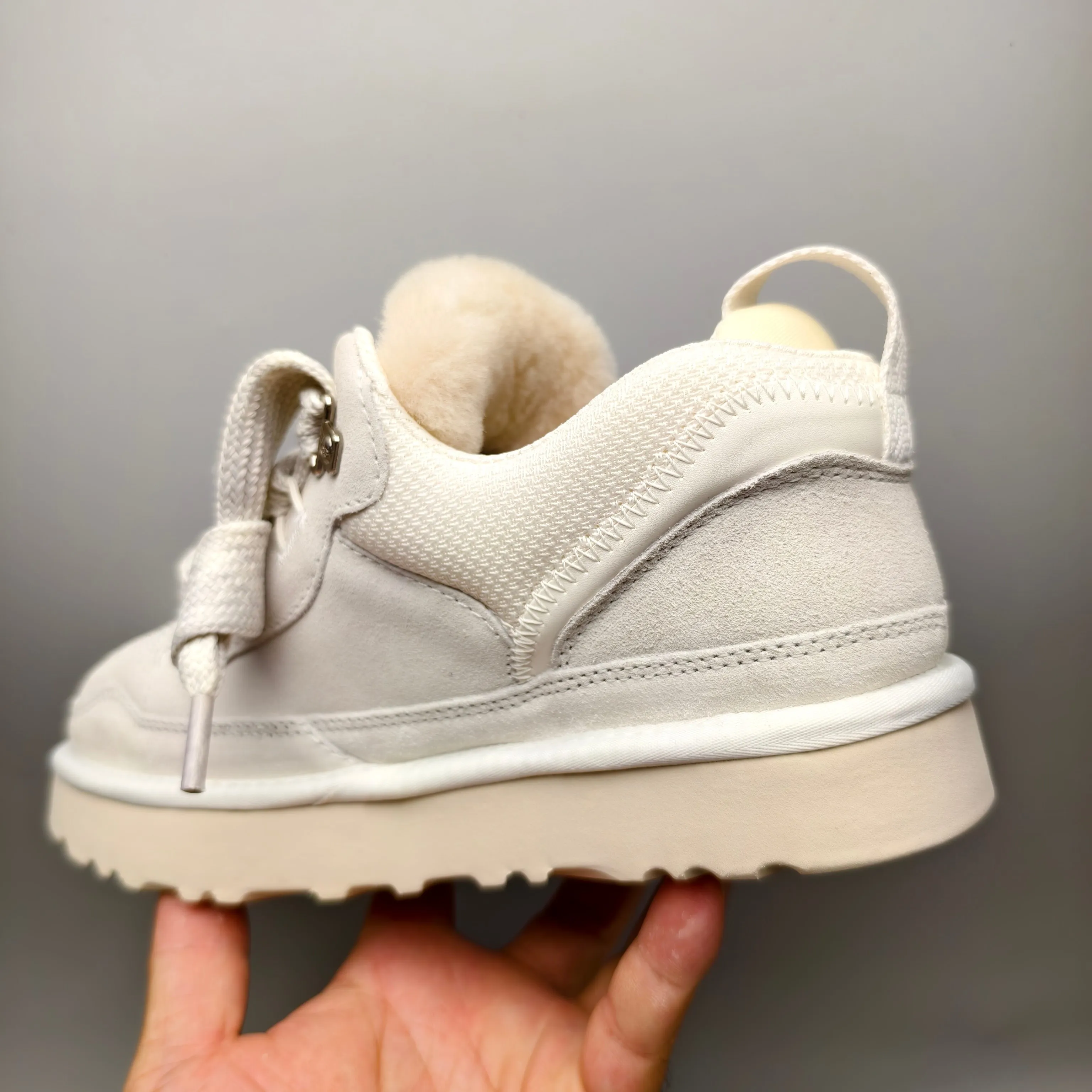 💰Women's shoes 280 Men's shoes 300 UGG sheepskin all-in-one snow boots 4032 Couple mesh sports and leisure style Color: sand black chestnut gray walnut antelope brown white brown all white Size: 35-45?